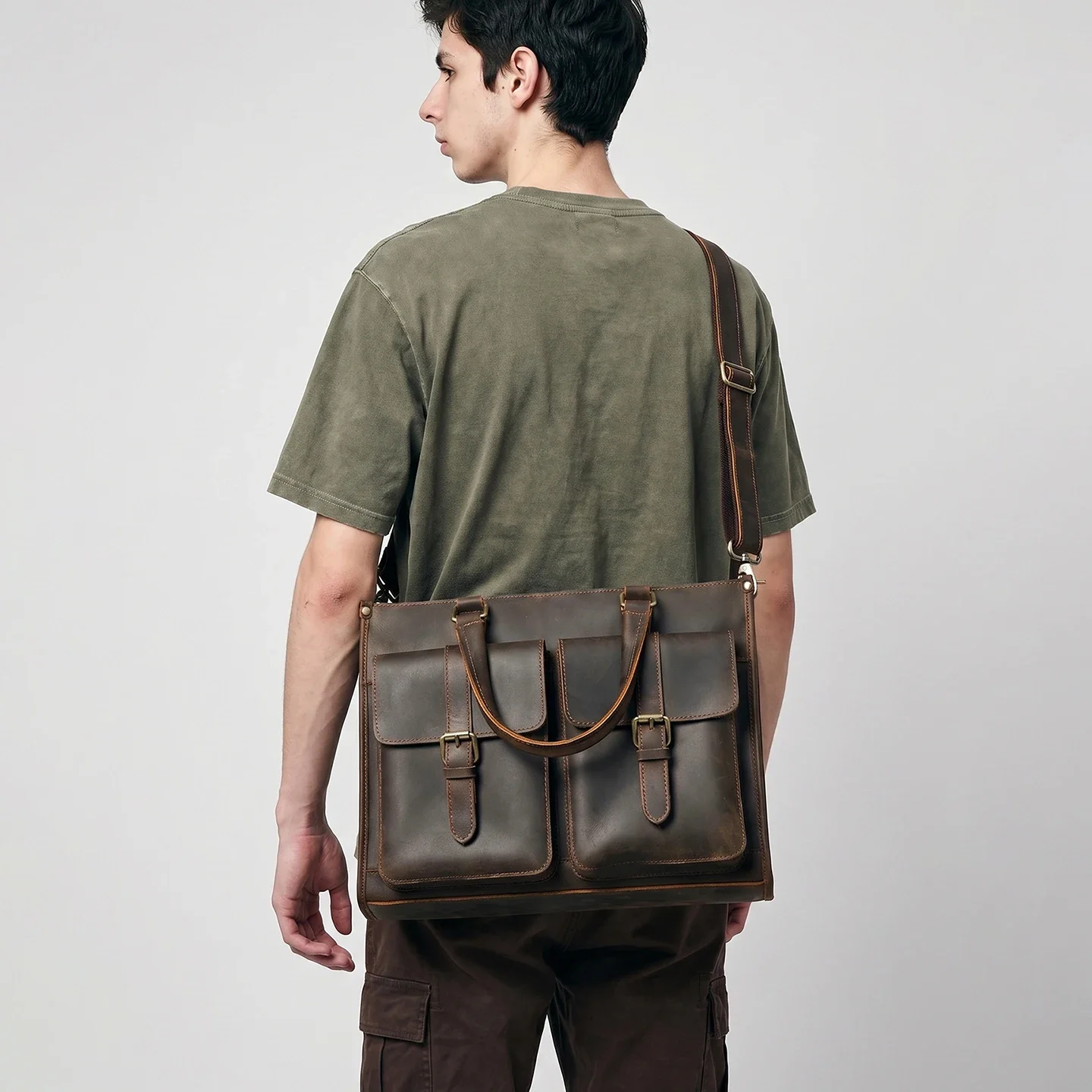 حقيبة كتف رجالية من الجلد الطب - مراجعة Leather Work Laptop Bag وسعره