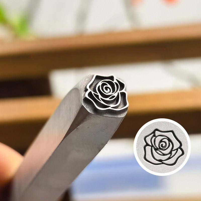 أداة نقش معدنية بنمط زهور 5/7  - مراجعة Leatherwork Flowers وسعره